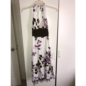 Purple and White halter dress. 💐